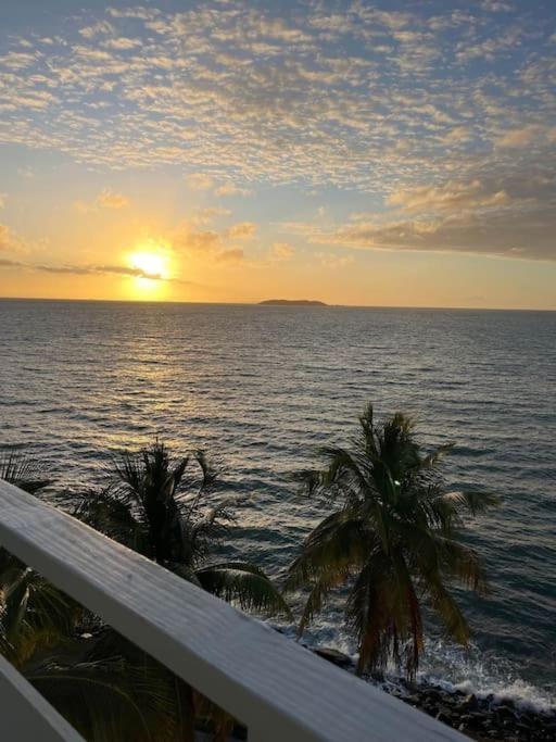 Beautiful Ocean Blue Love Oceanfront Apartment Fajardo Exteriér fotografie