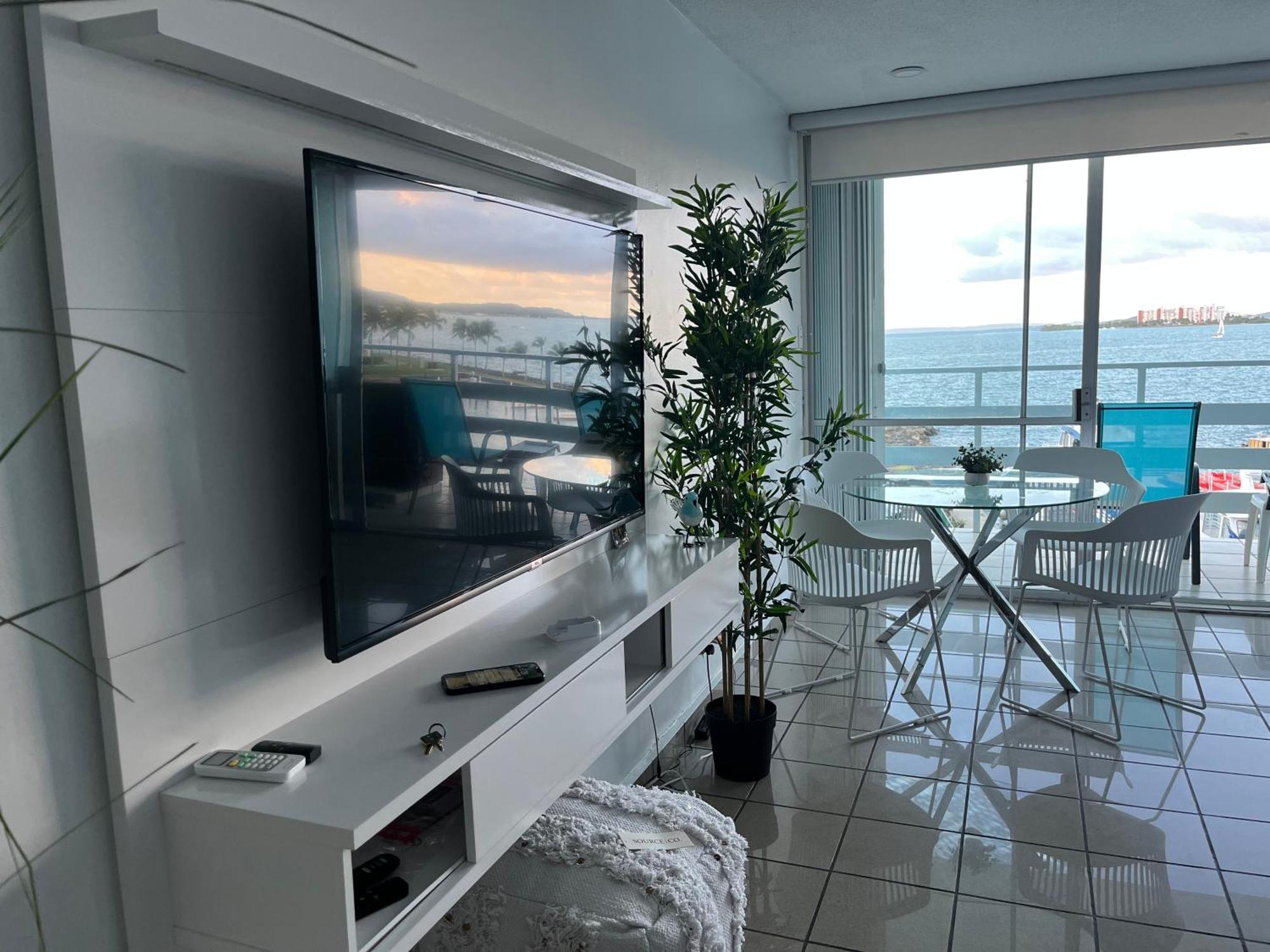 Beautiful Ocean Blue Love Oceanfront Apartment Fajardo Exteriér fotografie
