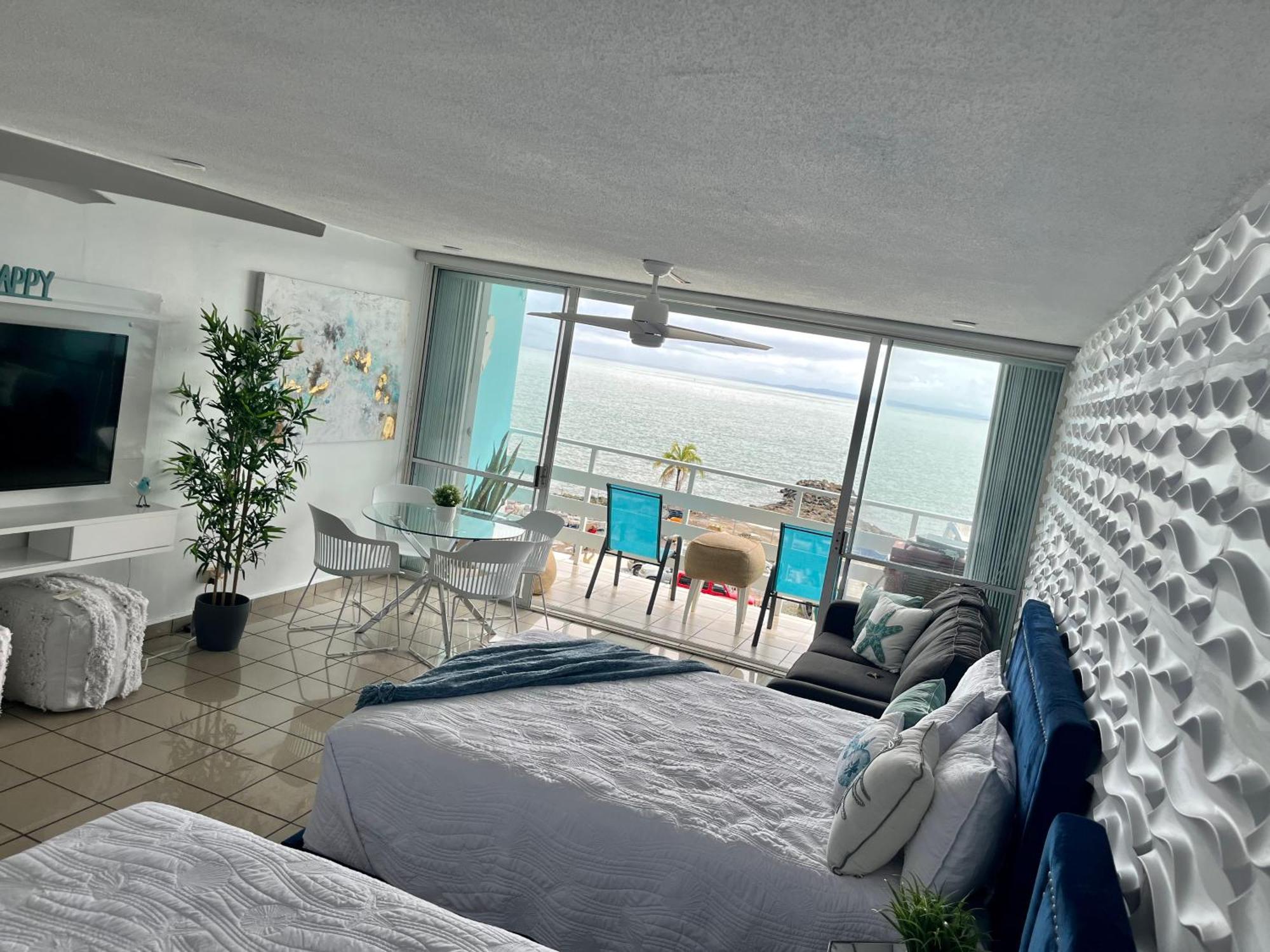 Beautiful Ocean Blue Love Oceanfront Apartment Fajardo Exteriér fotografie